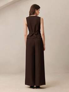 BizChic 紫红色不对称剪裁裹身荷叶边露肩上衣和阔腿裤两件套，现代优雅都市通勤日常浪漫90年代复古风，适合圣诞节、新年、情人节、派对、海滩、毕业典礼、时尚嘉年华、假日、婚礼宾客、早午餐、机场等多种场合。 - 棕色 - 查看 3