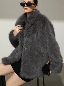 Aveloria Modichic 加大码灰色仿毛领纽扣大衣，奢华优雅的加大码设计，适合正式活动、休闲外出，营造精致的冬季氛围 - 灰色 - 查看 1