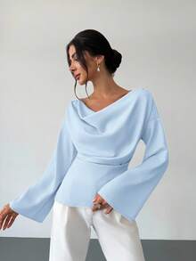 Firerie Áo sơ mi nữ cổ thuyền tay loe cạp chun màu mơ, phong cách tối giản thanh lịch, chất liệu satin, cổ bẻ bất đối xứng, tay loe, sang trọng khi mặc công sở - Màu xanh nhạt - Xem 5