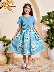 SHEIN Vestido de niña con bloque de color, estampado de parches y lazo en la cintura, con diseño floral elegante - Celeste - Ver 4