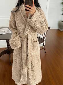 DAZY 女士简约纹理抓绒长袍，家居服，秋冬蓬松睡衣，舒适套装 - 卡其色 - 查看 9