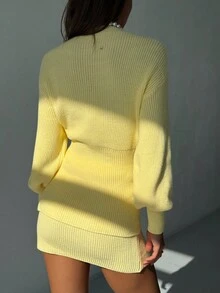 Aloruh Women's New Year's Wear New Autumn And Winter All-Match Daily Wear Drop Shoulder Waist Knitted Cardigan V-Neck Long Drop Shoulder Slim Cream Yellow Mini Hip Skirt Two-Piece Set, Retro Style Knitted Suit Women's Autumn Clothing Suit - Yellow - View 2