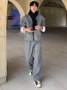 DAZY Men's Autumn Letter Embroidery Textured Fabric Elastic Waist Pants And Pullover Sweatshirt Set Business Attire