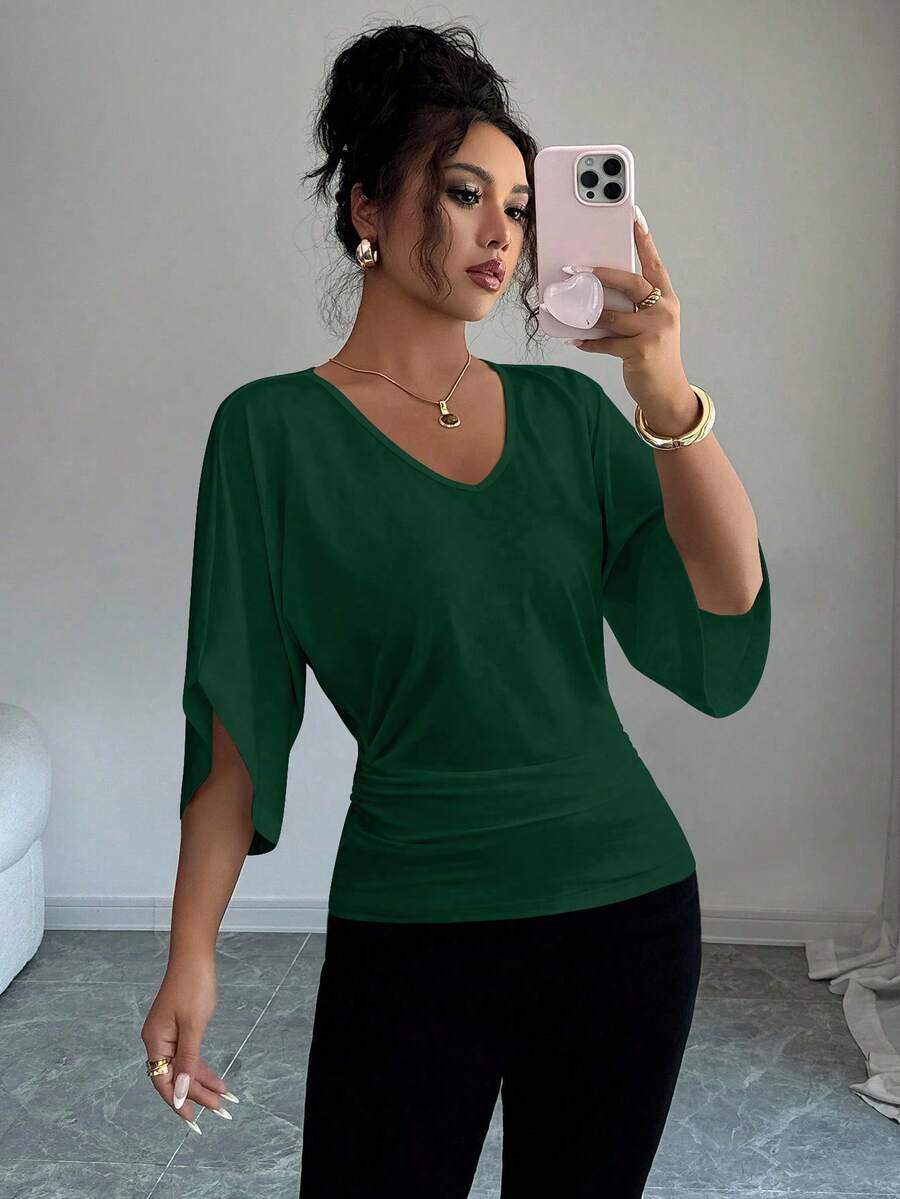 Elenzga Women's Solid Color Mid-Sleeve Fitted Ruched Batwing V-Neck Short Sleeve T-Shirt