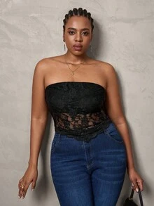 SHEIN Tall CURVE Große Größen Damen Einfarbig Einfaches Alltagsoberteil mit Spitzenverzierung Spitzen-Tube-Top Tube-Top Spitzenoberteil Tube-Top mit BH Spitzen-Bodysuit