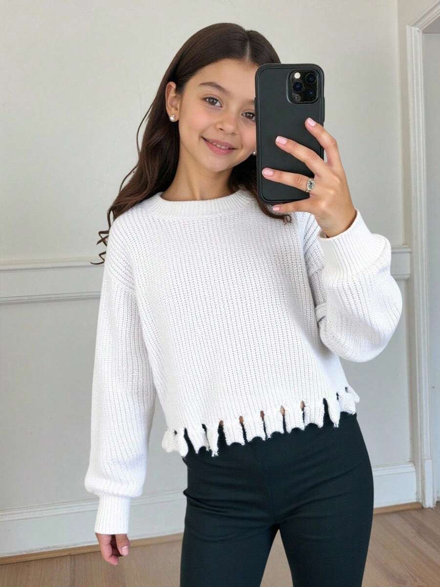 SHEIN Maglione bianco in maglia con nappe carine per ragazze pre-adolescenti, alla moda e versatile per uscite - Bianco - Visualizzare 1
