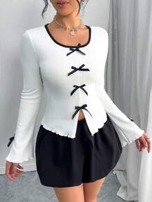 SHEIN 少女圆领纯色撞色蝴蝶结长袖 T 恤，喇叭袖口修身衬衫，可爱校园上衣，白色上衣，春秋装，学院风，度假风，蝴蝶结，节日，优雅，粉色和白色/复古 - 黑與白 - 查看 3
