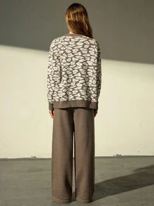 GENKIRA Leopard Print Jacquard Zip-Up Jacket And Wide Leg Floor Length Pants 2 Pieces Set - Multicolor - View 3