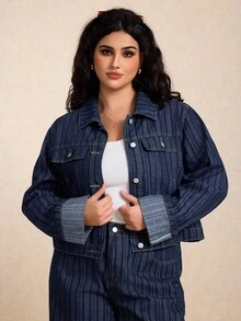 Elaquor 加大码深蓝色长袖宽松牛仔外套。精致牛仔提花面料，袖口卷边。适合秋季休闲外套。 - 深色水洗藍 - 查看 6