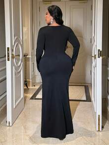 NU&NOW 大码时尚性感镂空高开叉修身连衣裙 - 黑色 - 查看 3