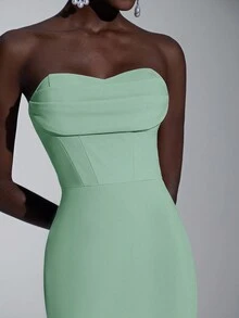 Elitara Elegant Minimalist Split Bandeau Plunging Neckline Fitted Maxi Slit Back Bridesmaid Dress - Mint Green - View 6