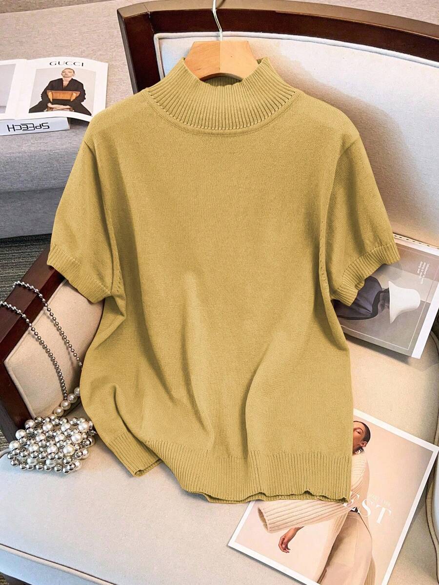 GlowEve CURVE Áo len dệt kim tay ngắn cổ đứng màu trơn cỡ lớn dành cho nữ, mùa thu - Màu be - Xem 1