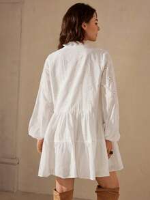 Wildy Vestido corto casual de mujer con mangas farol, cuello en V, dobladillo con volantes, bordado y estampado tie-dye, estilo vacacional