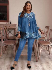 EMERY ROSE Plus Size Women Casual Asymmetrical Hem Round Neck Loose 3/4 Sleeve T-Shirt With Textured Cashew Flower Print - Blue - View 5