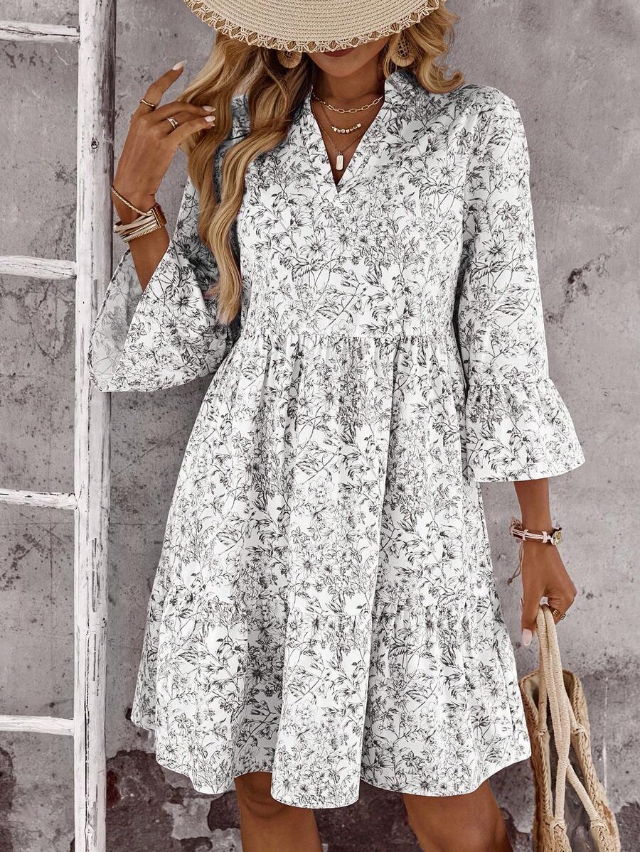 EMERY ROSE 休闲全印花V领收腰女式短款连衣裙 - 白色 - 查看 1