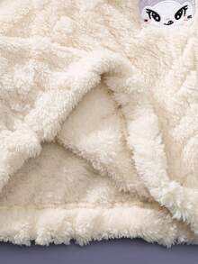 SHEIN Playful Pals YOUNG GIRL 秋冬紫色提花羊毛套衫套装，可爱刺绣图案，罗纹袖口和下摆，日常户外必备 - 紫色 - 查看 8