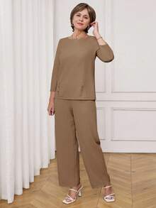 Miaspire 女士纯色圆领七分袖纽扣设计衬衫和裤子休闲两件套 - 卡其色 - 查看 3