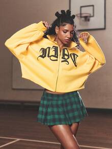 SUMWON WOMEN Pleated Green Check Mini Skirt With Tartan Pattern For Fall Winter Preppy School Style - Green - View 1