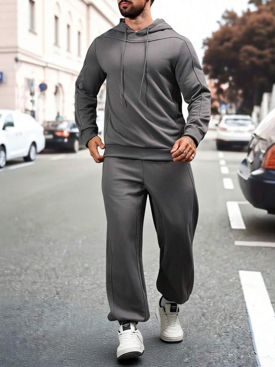 Manfinity Homme 男士纯色简约休闲长袖连帽衫和裤子套装男士运动服套装男士连帽衫和运动裤套装男士慢跑套装休闲两件套男士男士运动服套装，秋季服装 - 深灰色 - 查看 1