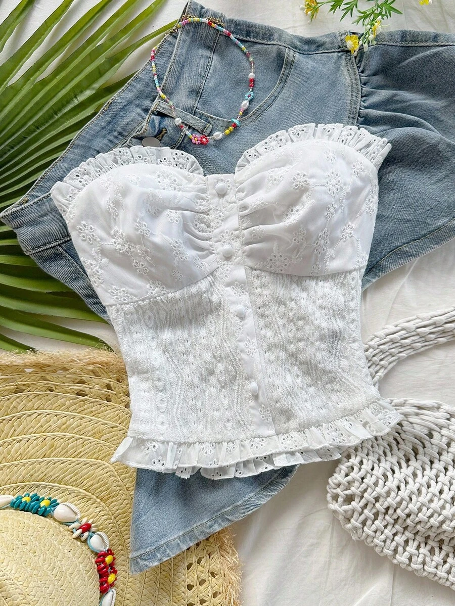 Dreamara 大码女式白色休闲纹理面料荷叶边抹胸上衣，适合度假、海滩、夏季、波西米亚风穿着 - 白色 - 查看 1