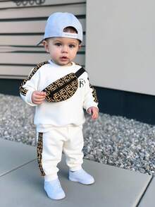 TaviRue 3pcs/Set Baby Boy Contrast Color Patchwork Crew Neck Sweatshirt, Sweatpants And Crossbody Bag Set Baby Boy Outfit Set Baby Boy Casual Set Baby Boy Streetwear Baby Boy Tracksuit Fall Winter