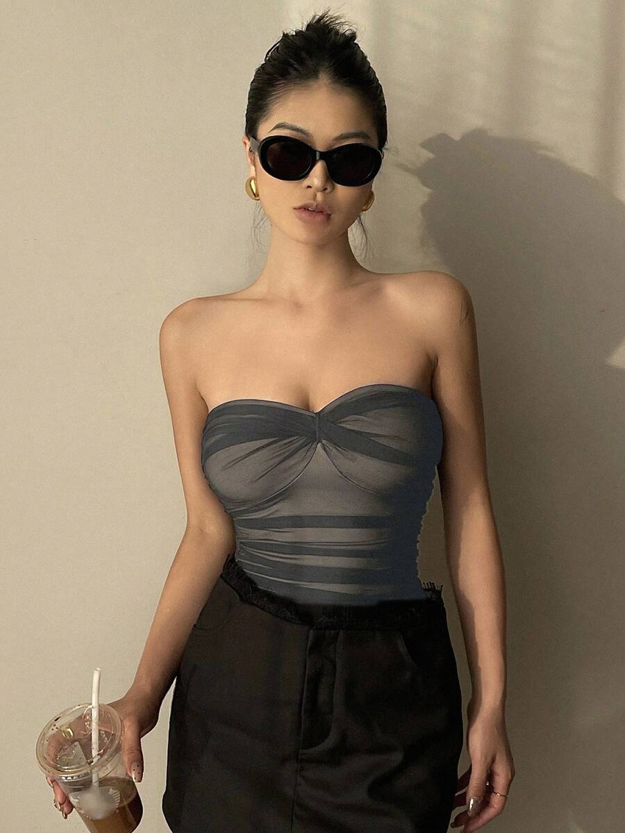 DAZY Women's Fitted Twist Knot Mesh Patchwork Bandeau Top, Summer