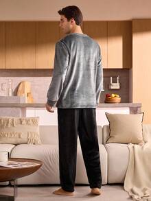 Manfinity Underwear&Sleepwear Basics Men's Minimalist Letter Embroidery Crew Neck Long Sleeve Top And Pants Fluffy Pajama Set, Fall Winter Clothes, Cozy - Grey - View 2