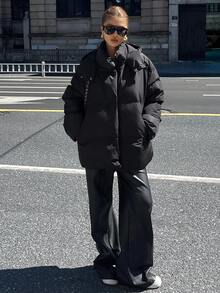 DAZY Jaket Wanita Model Fleece Tebal Longgar Warna Polos dengan Tudung untuk Musim Gugur/Musim Dingin - Hitam - View 6