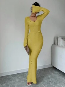 Elenzga 女士优雅纯色喇叭袖钩针 3D 花朵深 V 领超长针织毛衣裙，适合婚礼、情人节派对、度假、居家和户外、秋冬 - 鵝黃色 - 查看 4