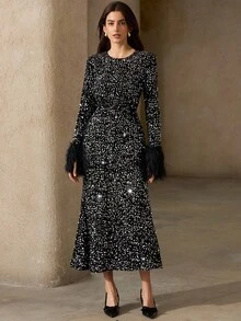 Aveloria Rosie Luxury Sequin Patchwork Faux Fur Cuff Dress, Chic Round Neck Slim Fit Sparkling Sequin Dress With Elegant Vibe - Black - View 4