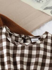 Vintaside Kids Conjunto de 2 piezas para bebé niña: Chaqueta de manga larga de unicolor y vestido sin mangas con decoración de moño y estampado a cuadros - Marrón - Ver 5
