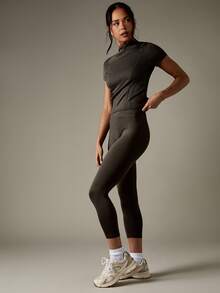 MISSGUIDED Active Workout Two Piece Set High Neck Short Sleeve Top And High Rise 7/8 Length Leggings Sculpting Fitness Training Yoga Wear Compression Set - Grey - View 4