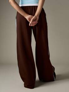 MISSGUIDED Wide Leg Joggers With Side Stripes And Logo Print For Casual Comfort And Style - Brown - View 2