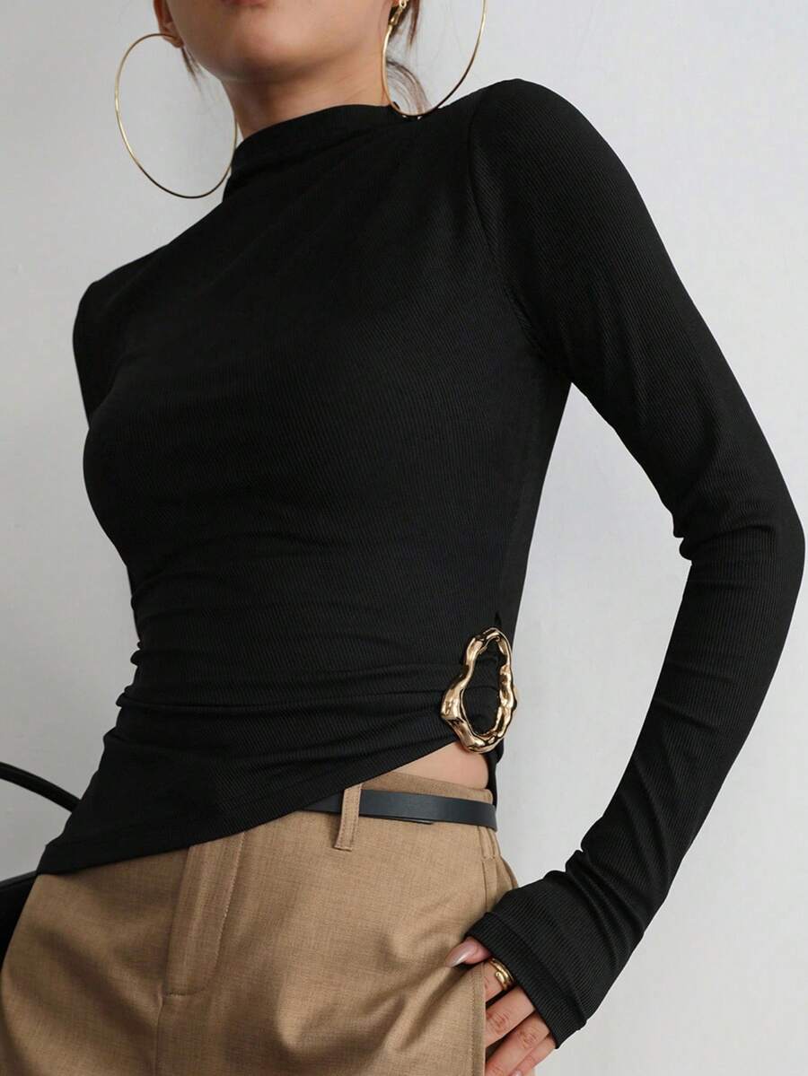 Aidyla Áo thun nữ cổ lọ tay dài xếp ly họa tiết ánh kim ôm vừa vặn thời trang thu/đông - màu đen - Xem 1