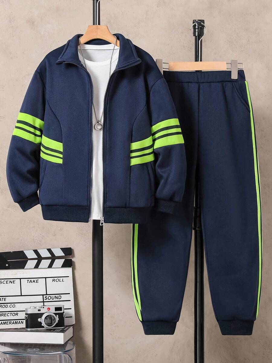SHEIN 2 件套青少年男孩花卉灰色运动休闲夹克和裤子,套装 - 黑色 - 查看 1