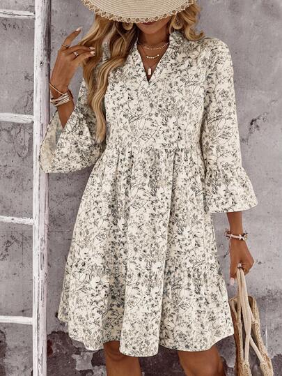 EMERY ROSE Women's Floral Print V-Neck Flare Sleeve Casual Mini Dress For Vacation