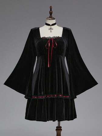 Goth Abito vintage romantico in velluto con vita svasata e maniche a sbuffo