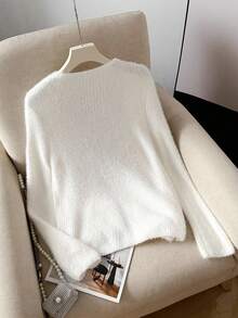 1 Áo len cardigan cho bé gái, phong cách ngọt ngào với họa tiết nơ dâu tây 3D, áo len cardigan màu trắng, thiết kế mềm mại và thân thiện với làn da, áo khoác len thời trang và dễ thương, đa năng để mặc hàng ngày và đi chơi, thích hợp cho mùa xuân/thu - trắng - Xem 2