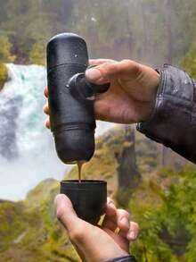 SHEIN 1 قطعة/مجموعة ماكينة قهوة محمولة صغيرة الحجم، متوافقة مع القهوة المطحونة والإسبريسو، صانعة قهوة يدوية، للتشغيل اليدوي - مناسبة للتخييم والخارج واستخدام السيارة