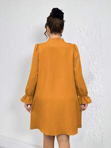 SHEIN Clasi 大码女式纯色领带仿珍珠装饰宽松时尚连衣裙 - 橘色 - 查看 2