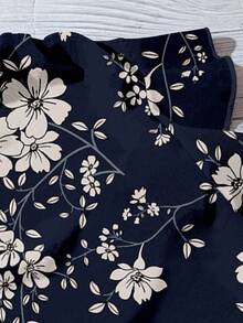 SHEIN LUNE Women's Navy Blue Floral V-Neck Casual Blouse, Suitable For Summer Floral Blouse Women Floral Top Ditsy Floral Top Fall Clothes For Women Fall Tops Women, Christmas