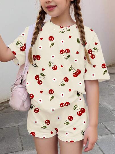 Emery Rose Kids Emery Rose Kids Conjunto de 2 piezas de estilo casual minimalista con estampado floral de corazones de cereza en color crema rosa, de estilo retro vintage, adecuado para niñas preadolescentes en verano, con estilo bohemio hippie para festivales de música, ropa gráfica para niños, de vuelta al colegio, para homecoming, apto para picnic al aire libre, fotografía callejera, hogar, campus y relajación