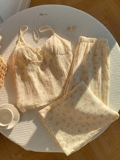 Comfortcana 杏色梭织吊带背心+阔腿碎花裤浪漫家居服套装