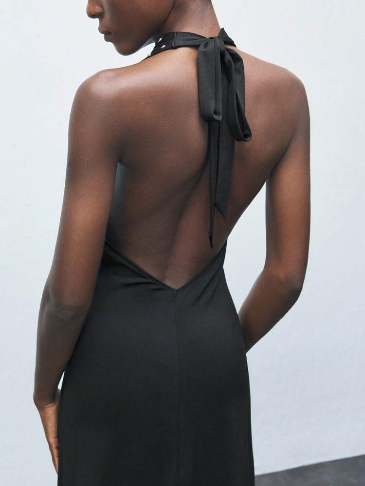 SHEIN Maija Black Elegant Plunging Neckline Knit Minimalist Fabric Fitted Plunging Neckline Sleeveless Silver Foil Dress Black Slay Diva Dress Chain Dress Halloween Clothes New Year Christmas Dress Halloween Costume Women New Year Women Wedding Guest Dress  Women Dresses Autumn Winter Cozy Fall And Winter Clothes For Women Elegant Dresses For Party Black Dresses For Women Winter Dresses For Women Beach Outfit For Women  Long Party Dress Black Dress Stylish Clothing Collection New Year Dress