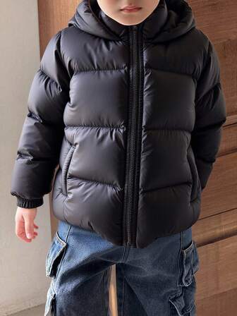 SHEIN Young Boy Black Loose Fit Casual Thick Quilted Hoodie Jacket, Suitable For Autumn/Winter Fall