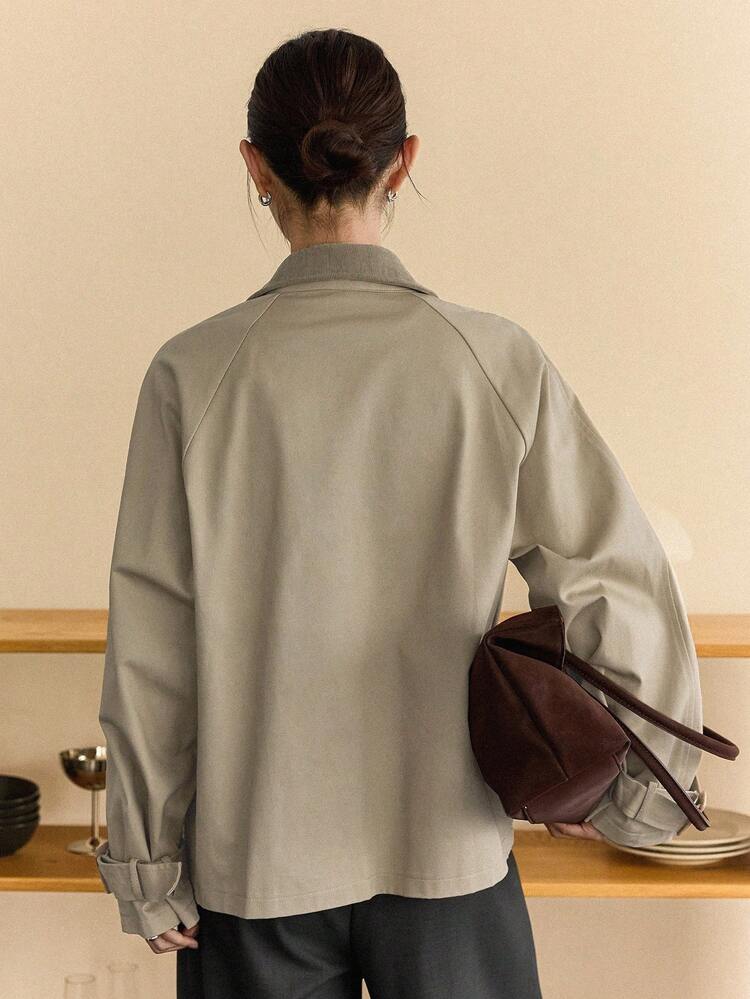 Autumn/Winter New Loose Casual Short Utility Style Windbreaker Jacket Women Coats