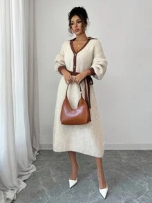 Elenzga 女式复古法式撞色领收腰灯笼袖优雅高领针织中长毛衣连衣裙 - 杏色 - 查看 4