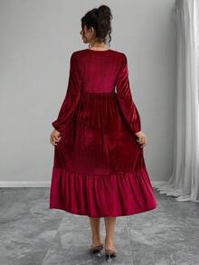 Momance Maternity Long Sleeve Round Neck A-Line Hem Velvet Dress - Burgundy - View 2