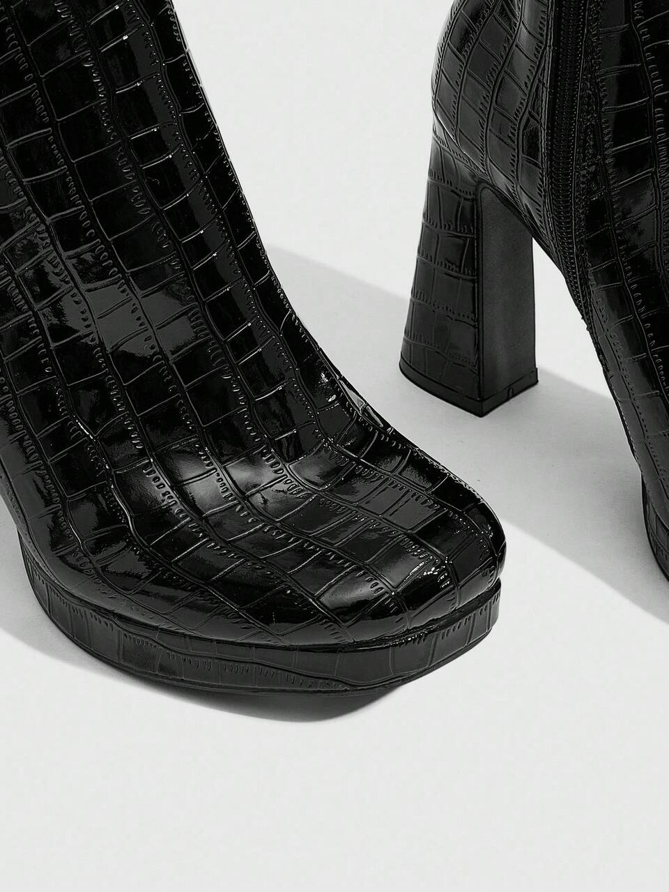 CUCCOO SZL Autumn And Winter Women's New Fashion Boots Thick-Soled Thick Heel Square Toe Fashionable And Sexy Black High-Heeled Knee-High Boots