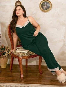 SHEIN Conjunto de ropa de dormir casual para mujer con camiseta sin espalda y ribete de encaje - Verde Oscuro - Ver 5